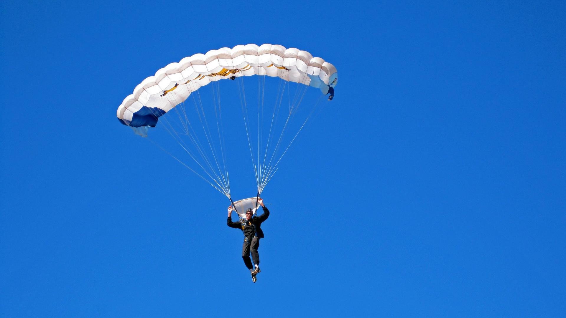 巴西足球振兴计划持续推进，青训成效显著